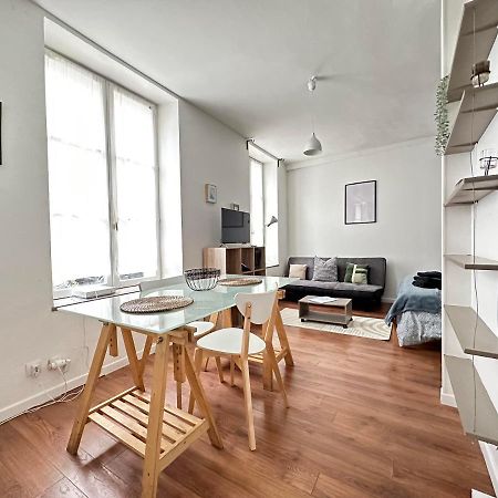 Studio Green Velvet Apartment Laon Bagian luar foto