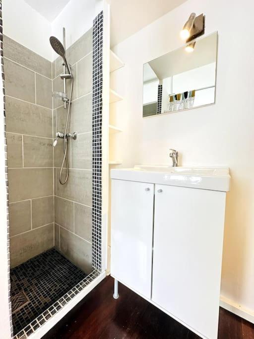 Studio Green Velvet Apartment Laon Bagian luar foto