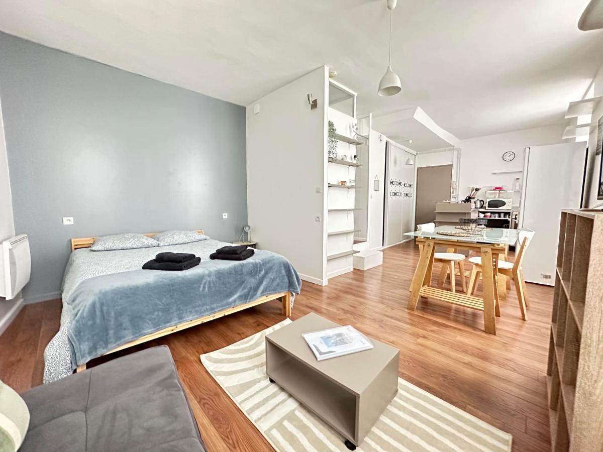 Studio Green Velvet Apartment Laon Bagian luar foto